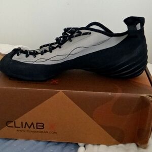 Climb X Rock Climbing Shoes Mens Size 10.5